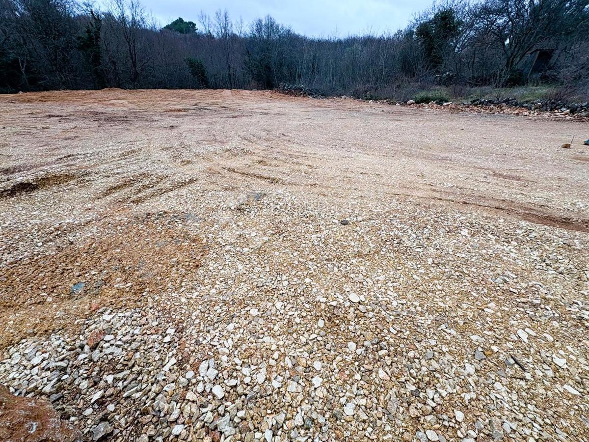 Terreno edificabile Krk, 1.589m2