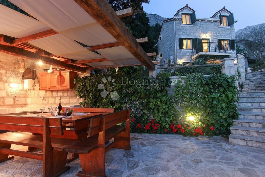 Casa Bast, Baška Voda, 130m2