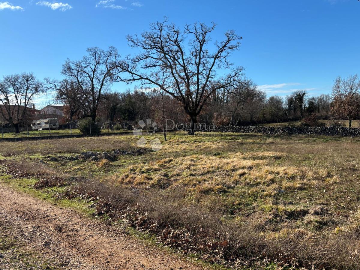 Terreno edificabile Sveti Anton, Malinska-Dubašnica, 609m2