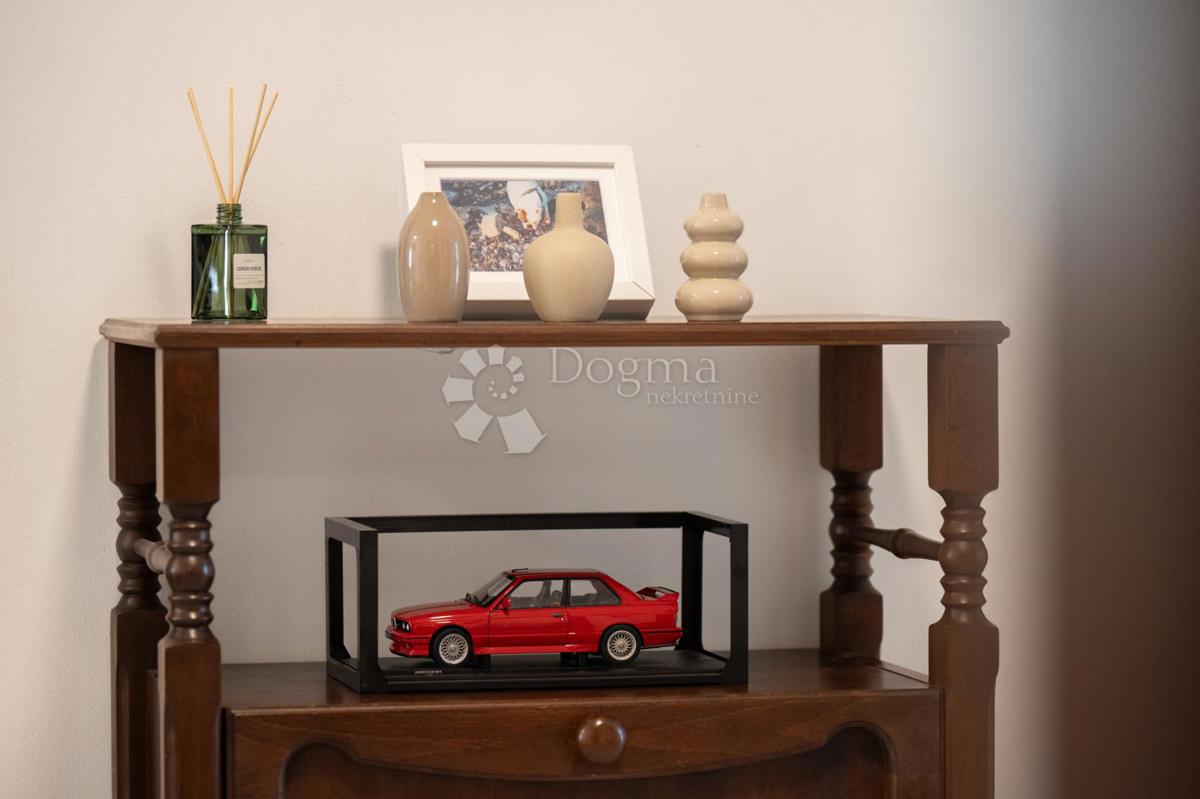 Allogio Sv. Polikarp / Sisplac, Pula, 157m2