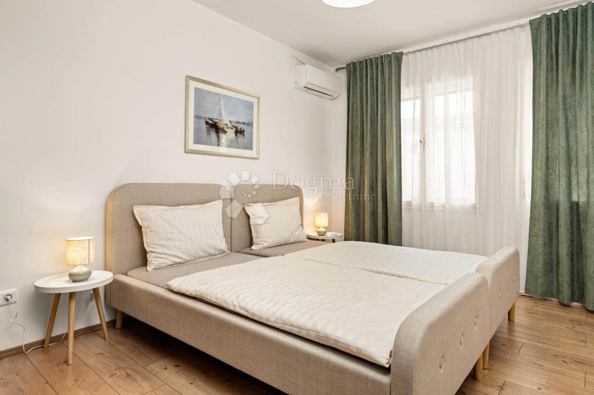 Allogio Sv. Polikarp / Sisplac, Pula, 157m2