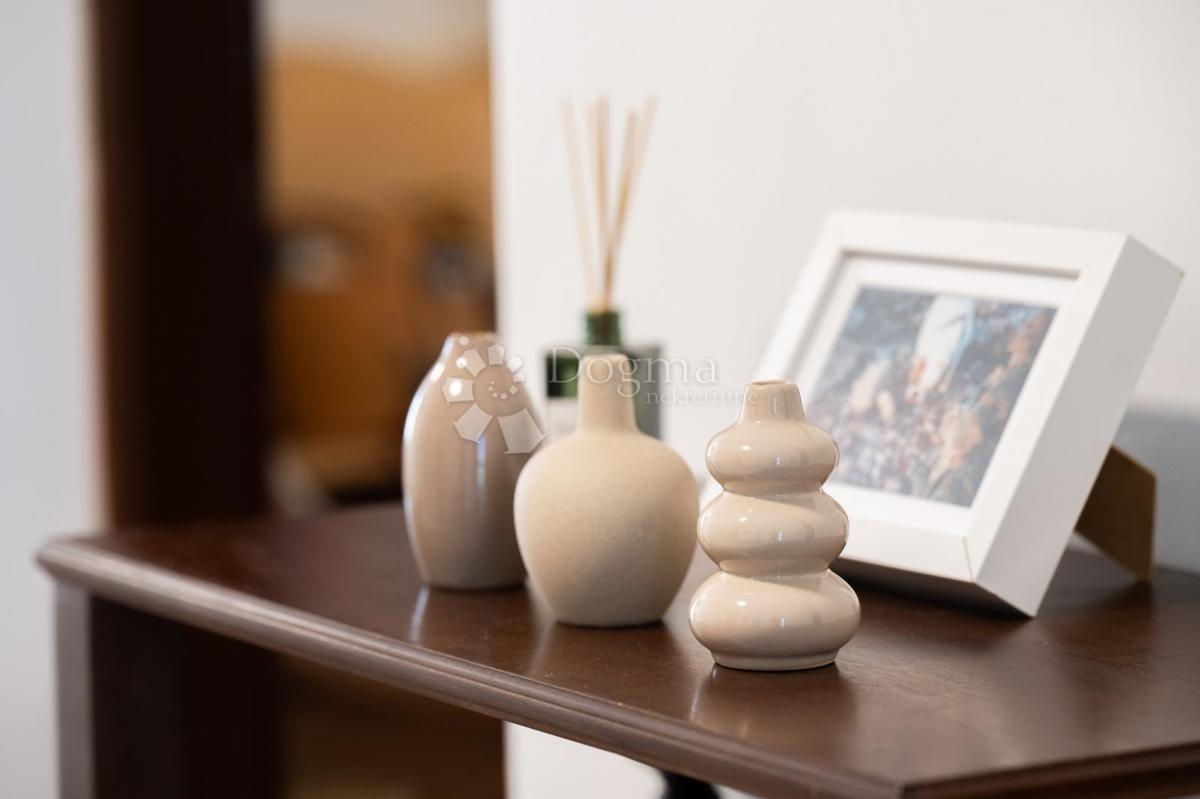 Allogio Sv. Polikarp / Sisplac, Pula, 157m2