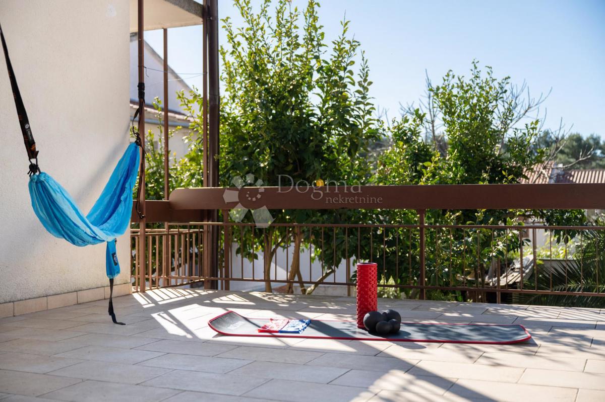 Allogio Sv. Polikarp / Sisplac, Pula, 157m2