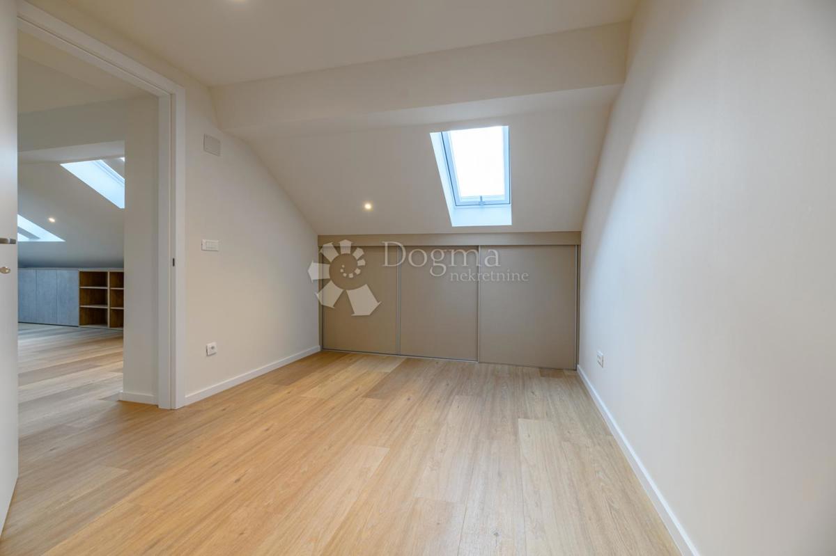 CENTRO DI ZAGABRIA, APPARTAMENTO DI LUSSO RECENTEMENTE RISTRUTTURATO