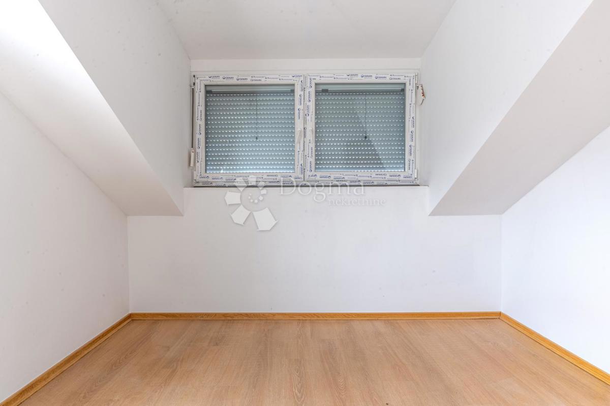 Casa Vlaškovec, Jastrebarsko - Okolica, 217m2