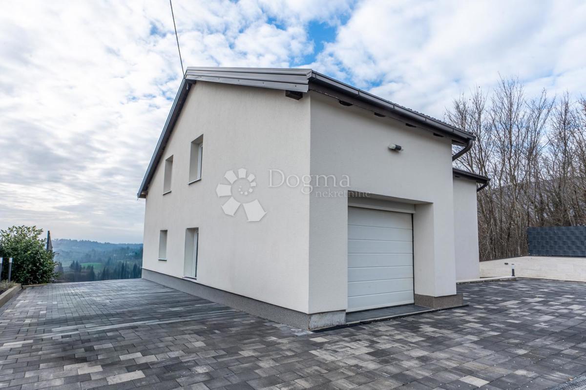 Casa Vlaškovec, Jastrebarsko - Okolica, 217m2