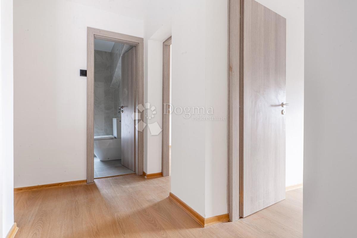 Casa Vlaškovec, Jastrebarsko - Okolica, 217m2