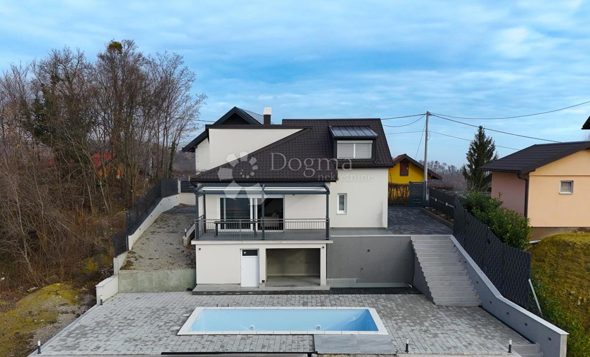 Casa Vlaškovec, Jastrebarsko - Okolica, 217m2