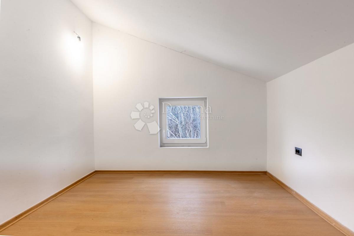 Casa Vlaškovec, Jastrebarsko - Okolica, 217m2