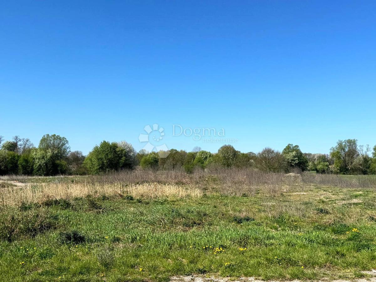 Terreno edificabile Biškupec, Varaždin, 2.316m2