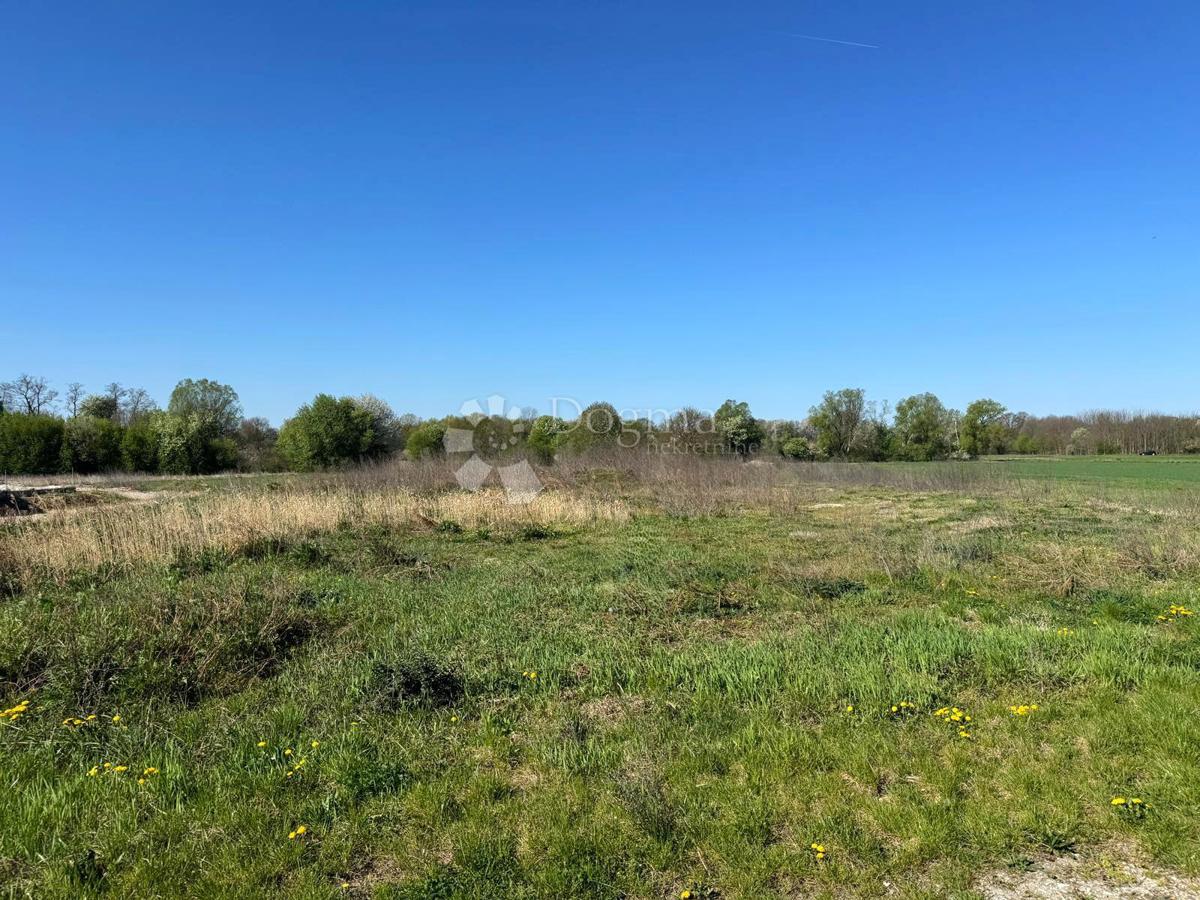 Terreno edificabile Biškupec, Varaždin, 2.316m2