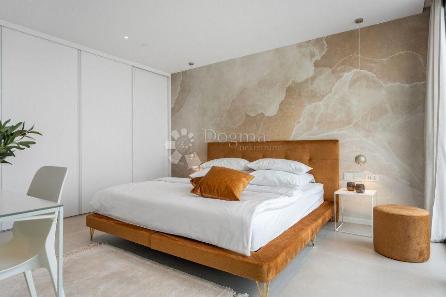 Casa Jesenice, Dugi Rat, 105m2