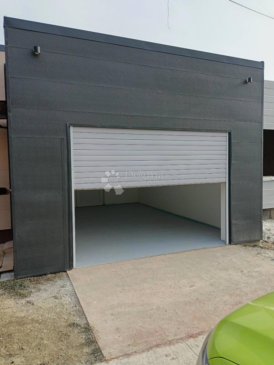 Casa Rakitovica, Donji Miholjac, 151,39m2