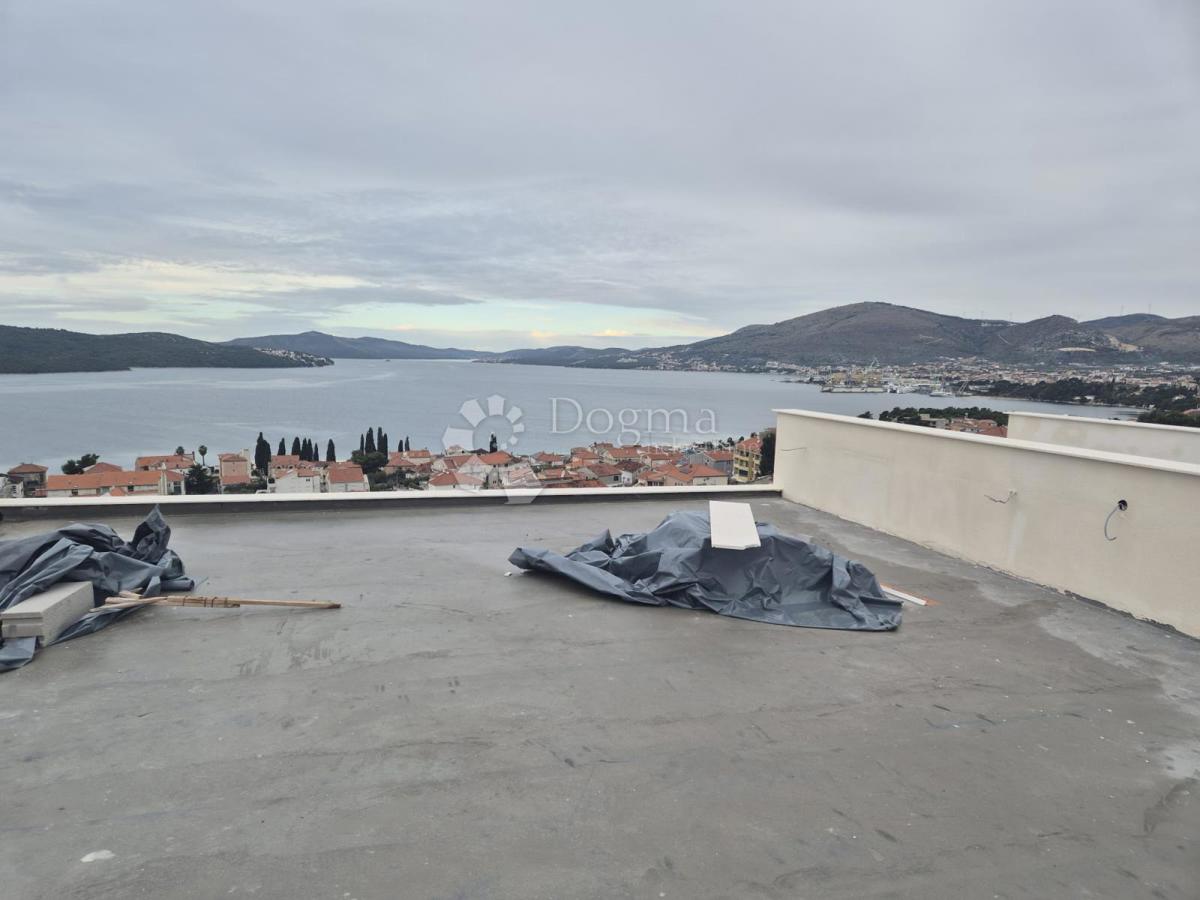 Allogio Okrug Gornji, Okrug, 106,37m2