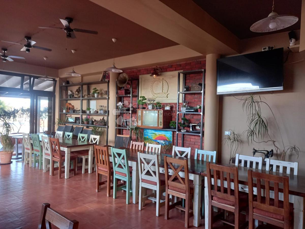 Locale commerciale Zaton, Nin, 285m2