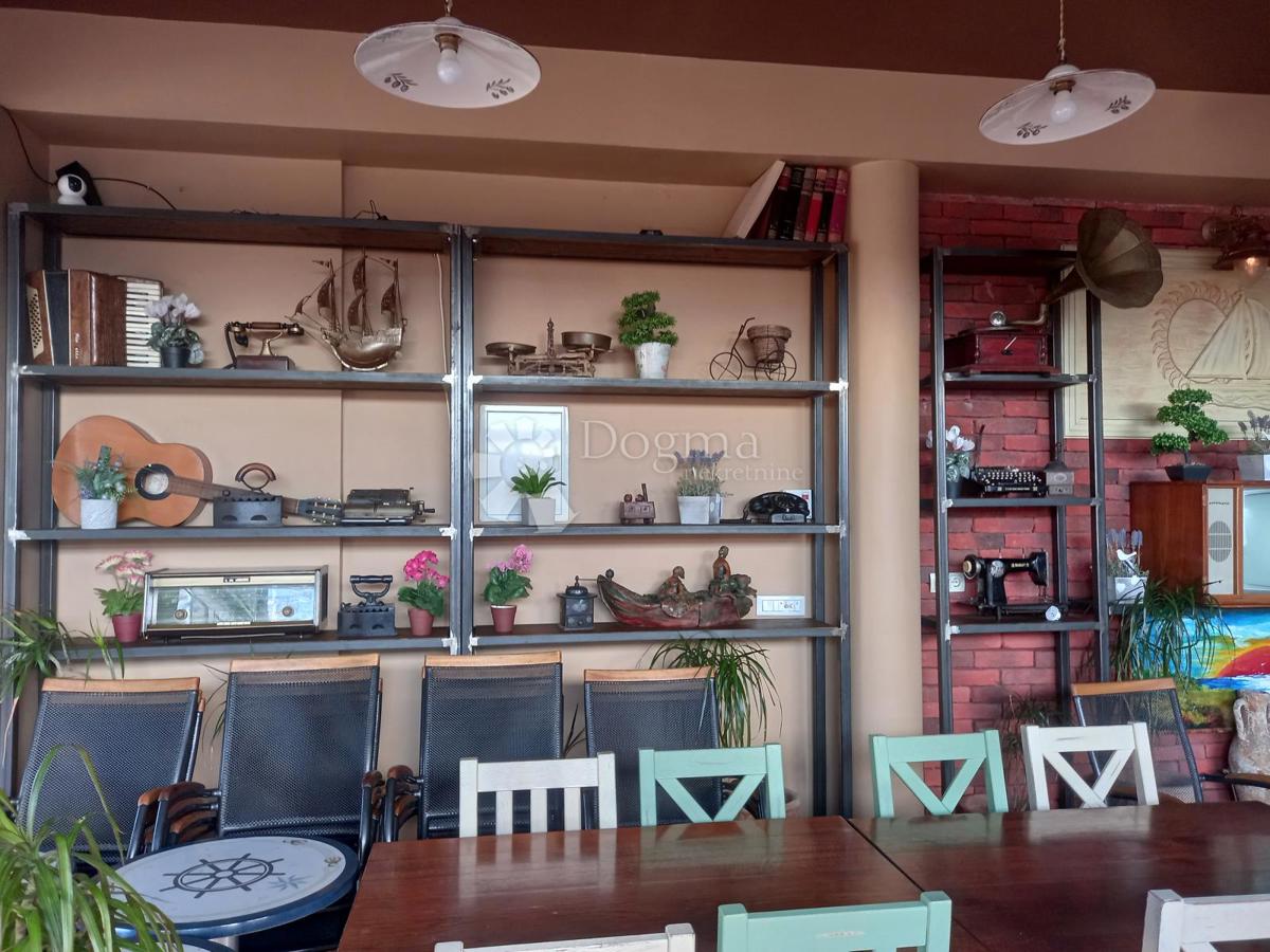 Locale commerciale Zaton, Nin, 285m2