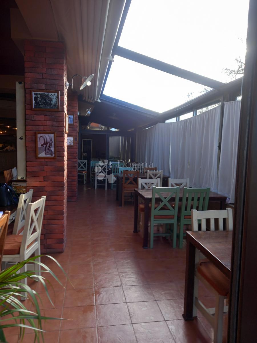 Locale commerciale Zaton, Nin, 285m2