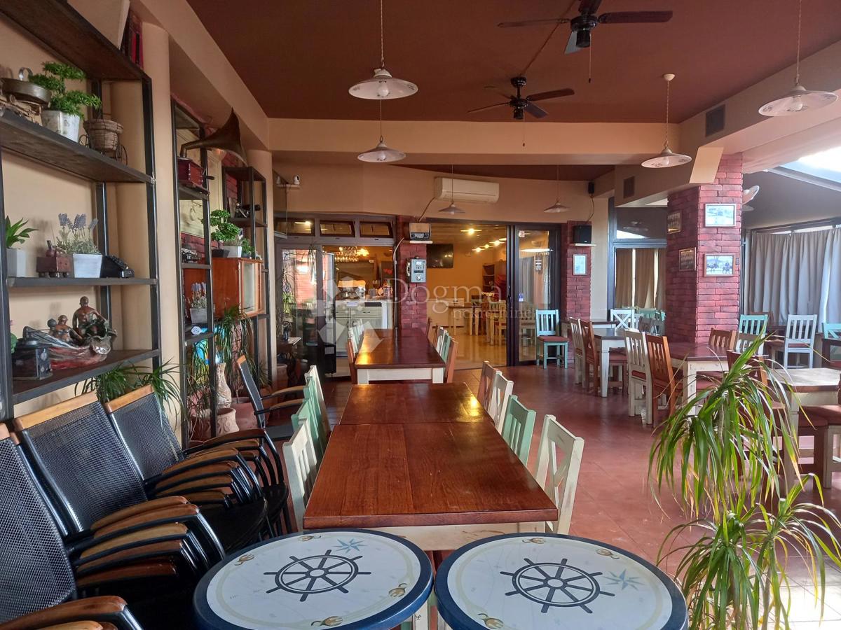 Locale commerciale Zaton, Nin, 285m2