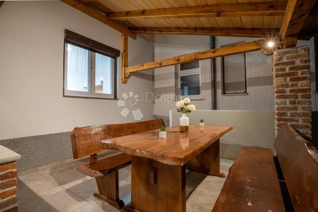 Casa Novi Vinodolski, 120m2