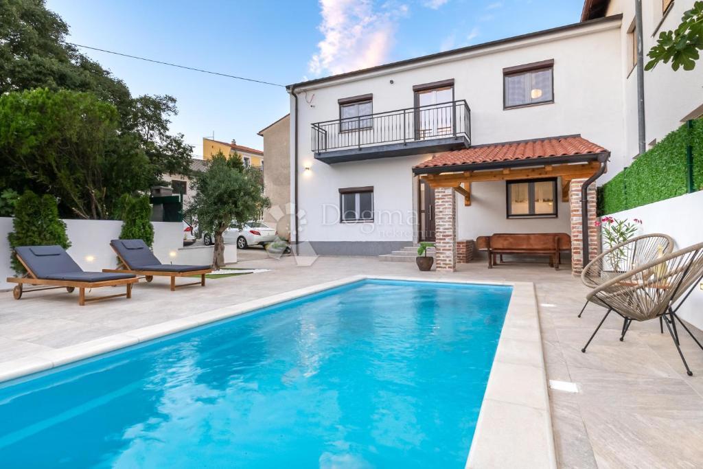 Casa Novi Vinodolski, 120m2