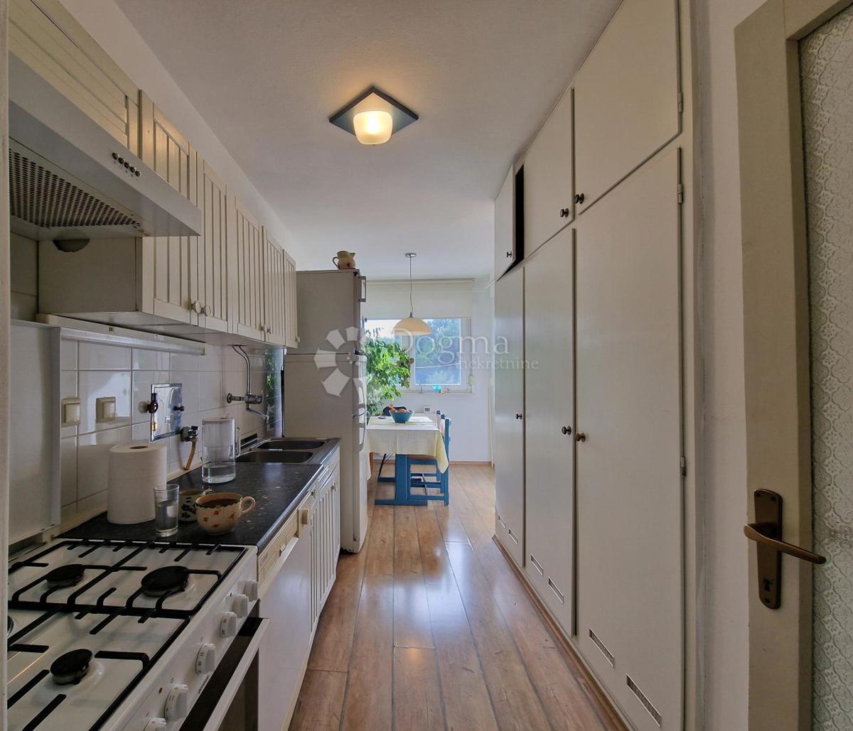 Esclusivo - appartamento 60 m2, 200 m dal mare! Veruda, Pola