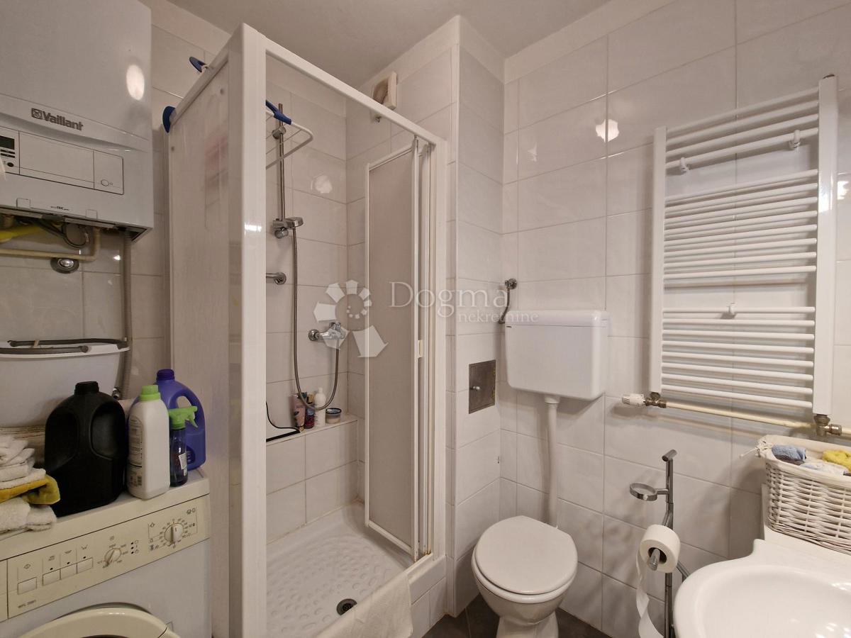 Esclusivo - appartamento 60 m2, 200 m dal mare! Veruda, Pola