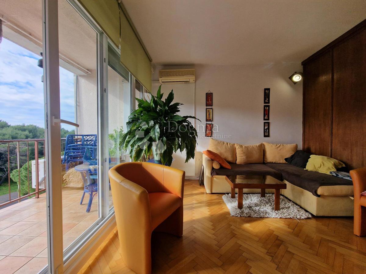 Esclusivo - appartamento 60 m2, 200 m dal mare! Veruda, Pola