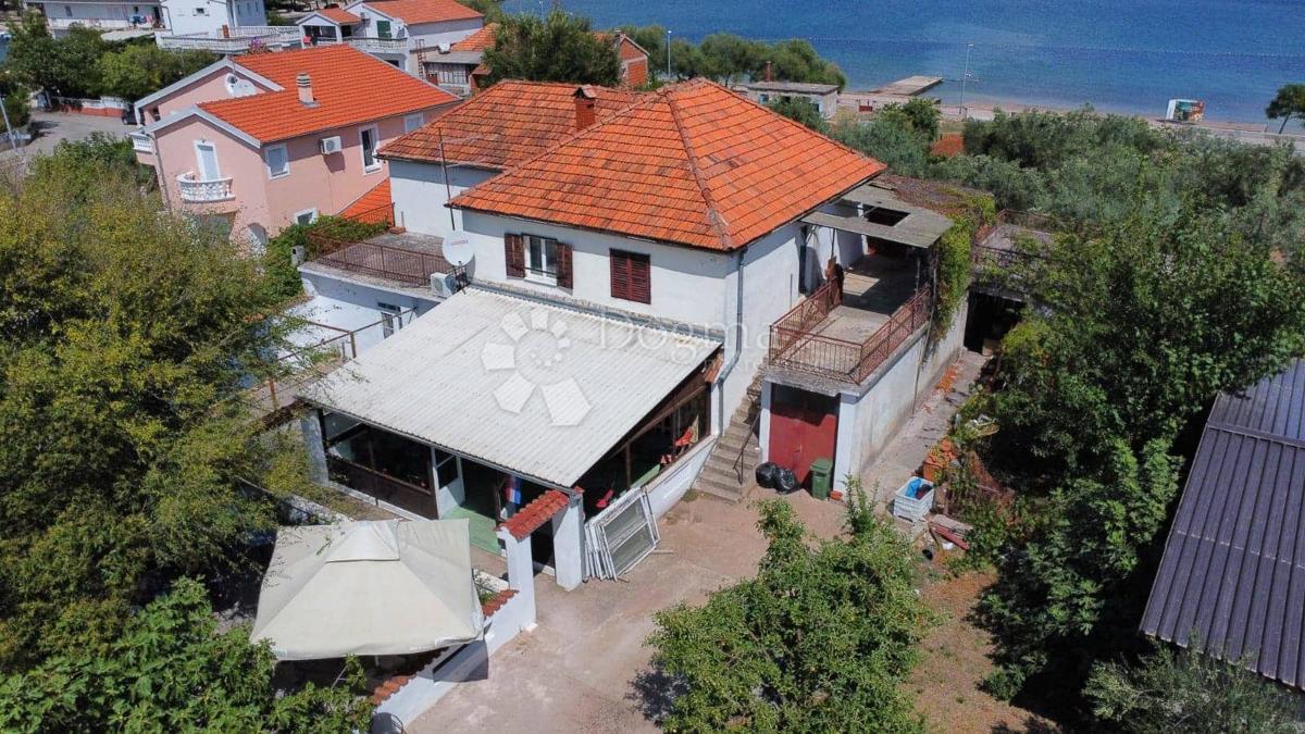 Locale commerciale Raslina, Šibenik - Okolica, 247m2