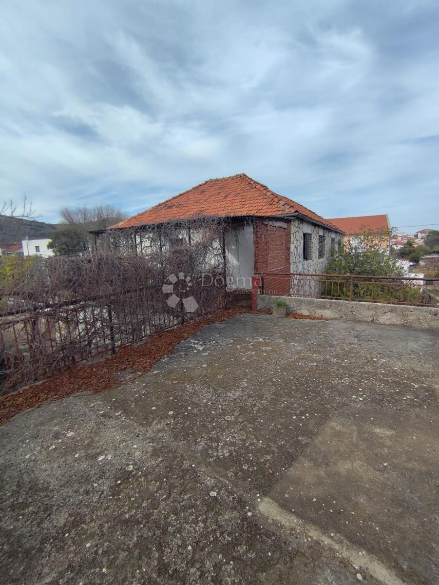 Locale commerciale Raslina, Šibenik - Okolica, 247m2