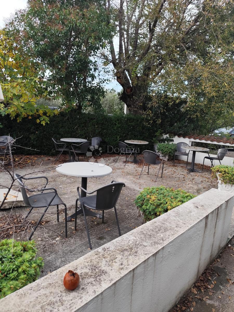 Locale commerciale Raslina, Šibenik - Okolica, 247m2