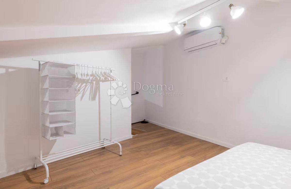 Allogio Varoš, Split, 88m2