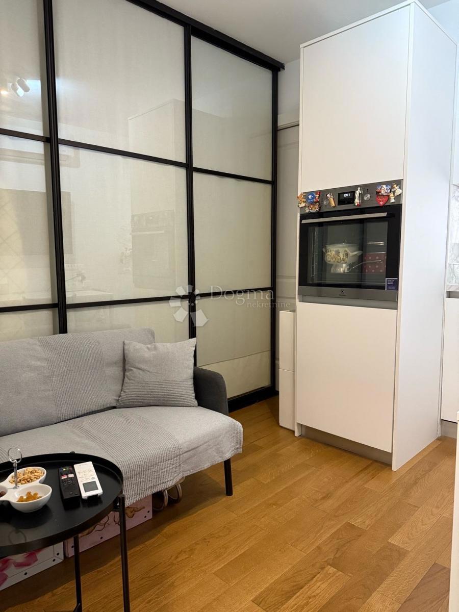 Allogio Varoš, Split, 88m2