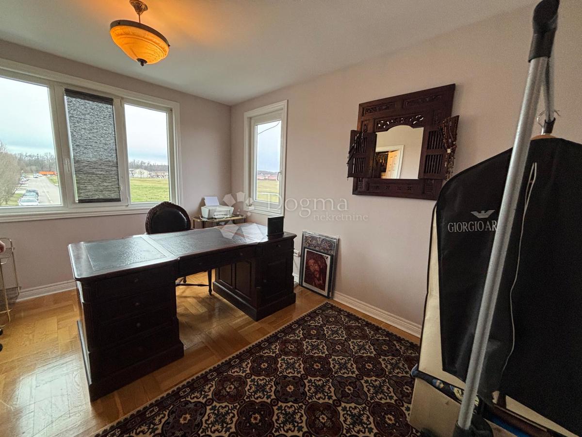 Casa Novi Dvori, Zaprešić, 200m2