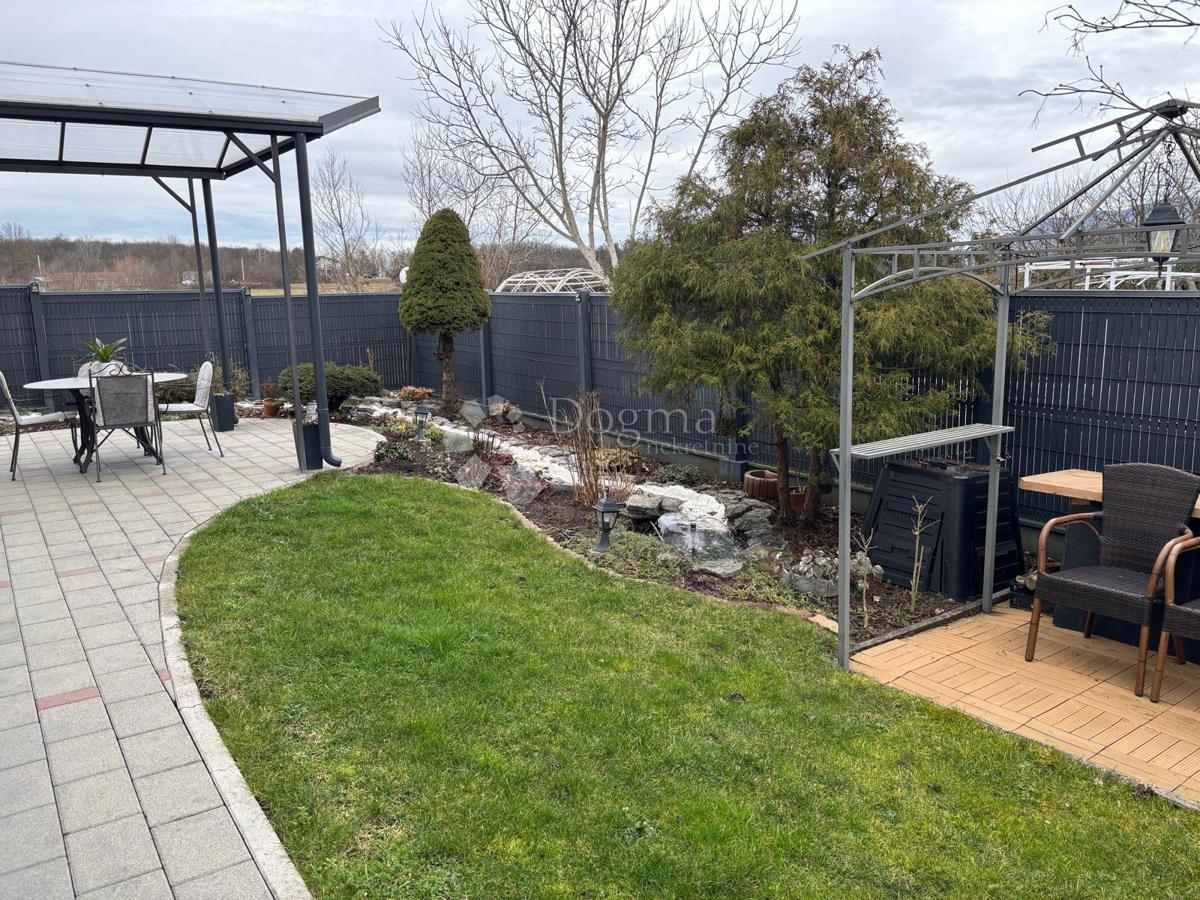 Casa Novi Dvori, Zaprešić, 200m2