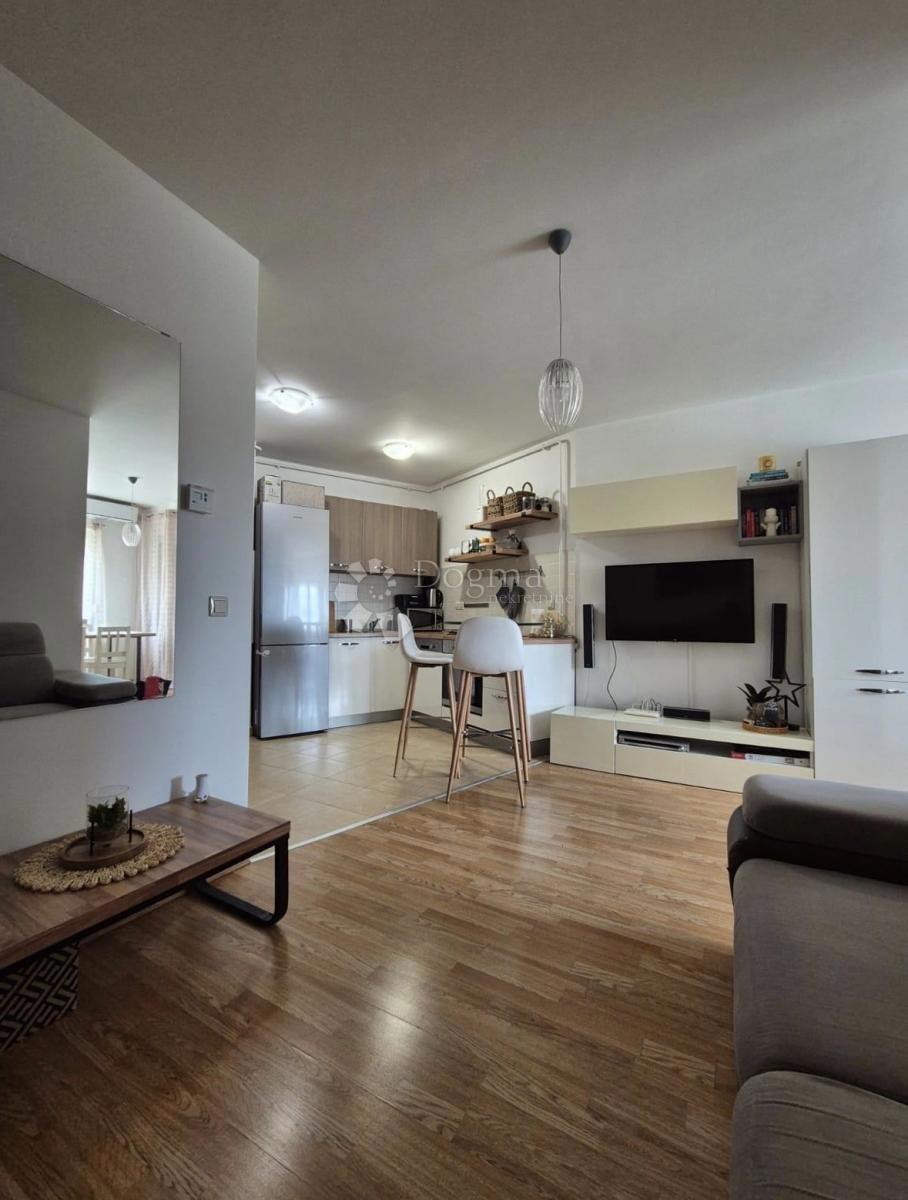 Allogio Oroslavje, 44m2