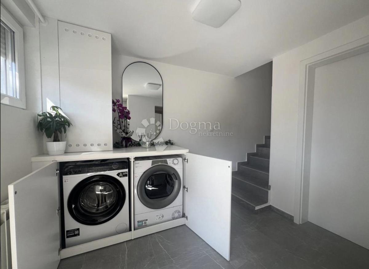 Allogio Borongaj, Peščenica - Žitnjak, 107m2