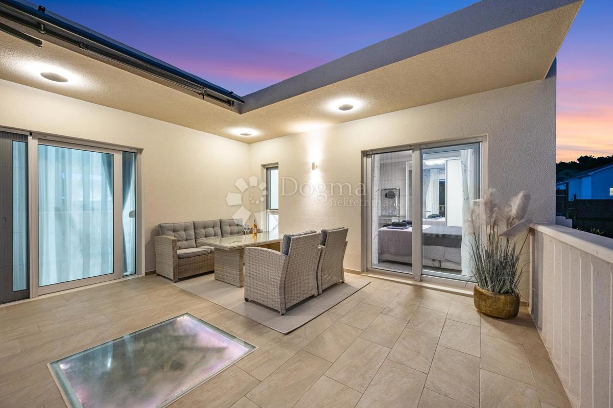 Casa Bilice, Šibenik - Okolica, 142m2