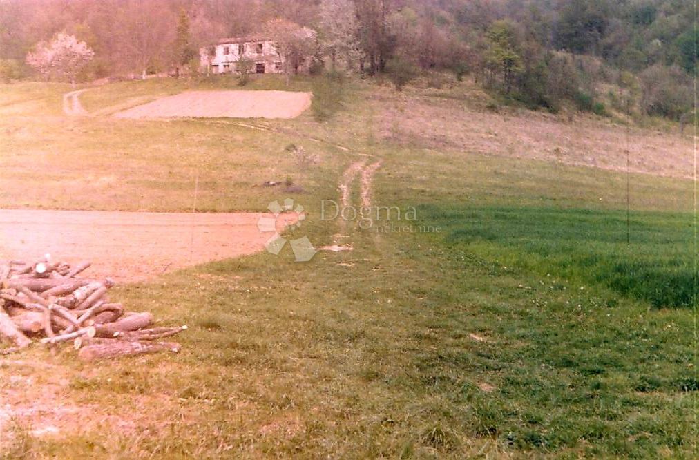 Terreno edificabile Stari Pazin, Pazin, 46.093m2