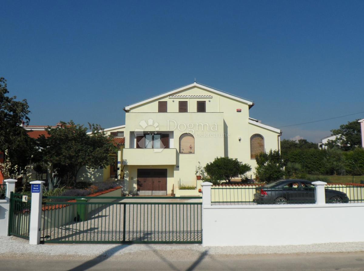 Casa Nova Vas, Poreč, 318,31m2