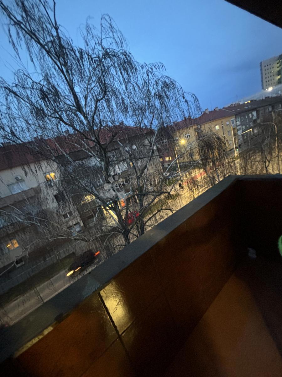 Allogio Donji grad, Osijek, 54,71m2