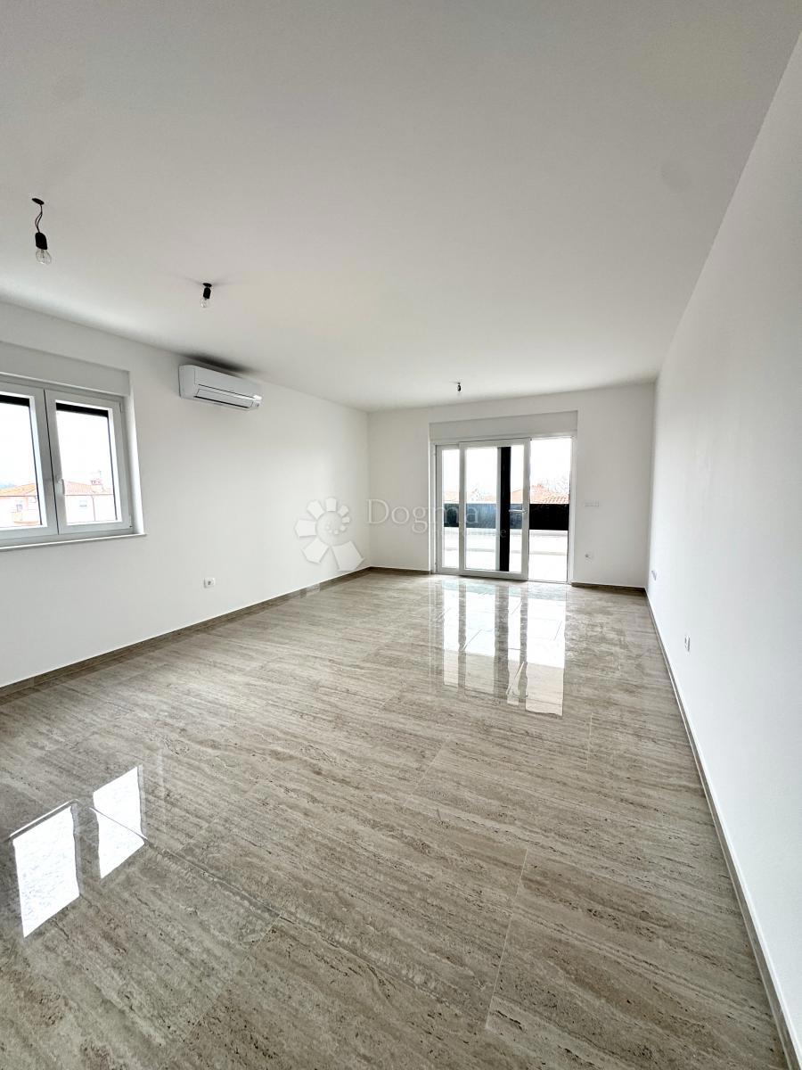 Allogio Novigrad, 81,22m2