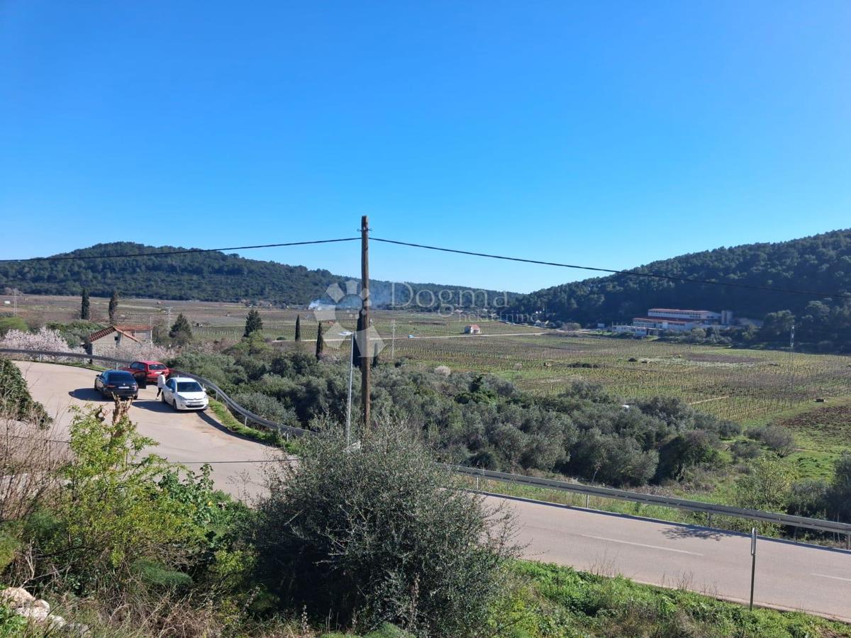 Terreno edificabile Čara, Korčula, 1.216m2