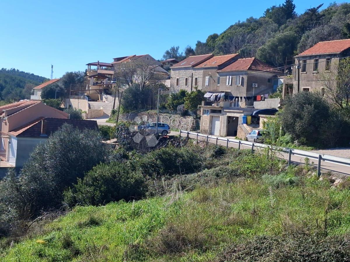 Terreno edificabile Čara, Korčula, 1.216m2