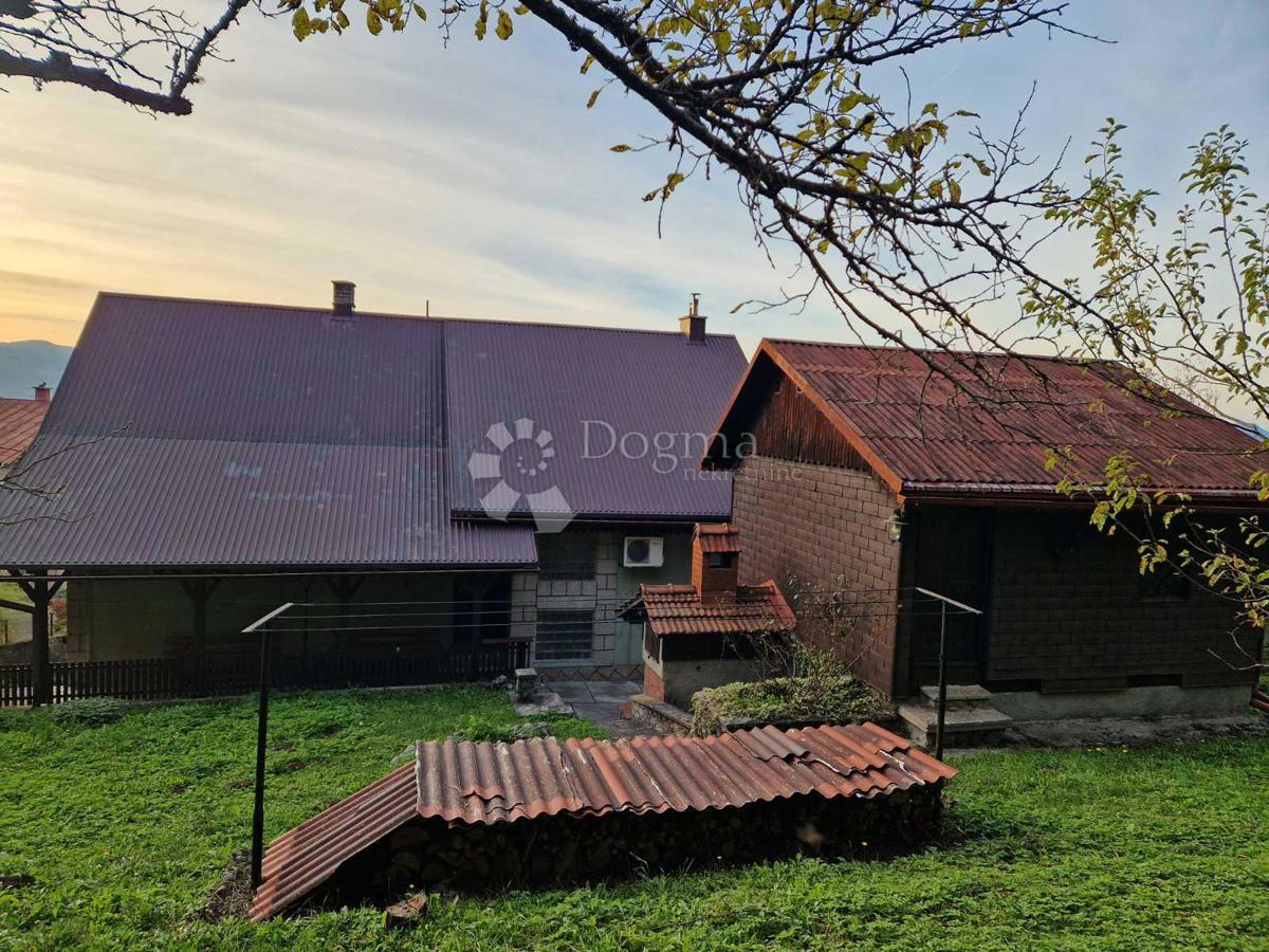 Casa Divjake, Skrad, 250m2