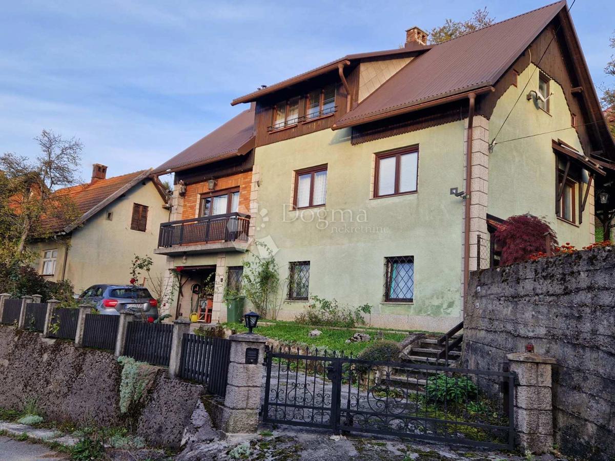 Casa Divjake, Skrad, 250m2