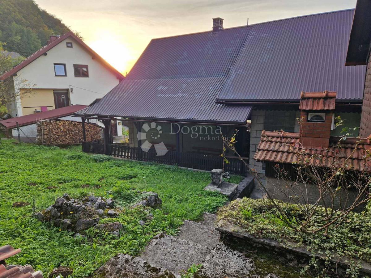 Casa Divjake, Skrad, 250m2