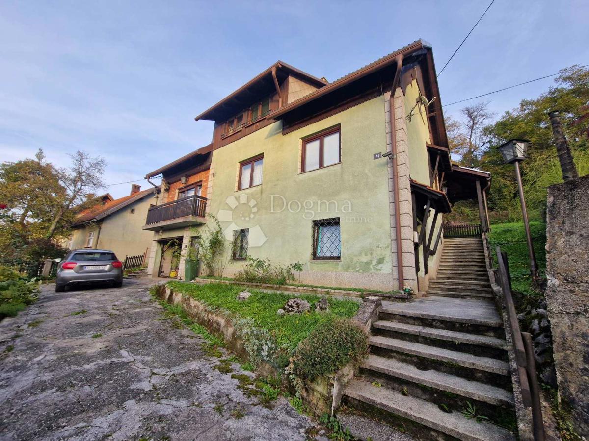 Casa Divjake, Skrad, 250m2