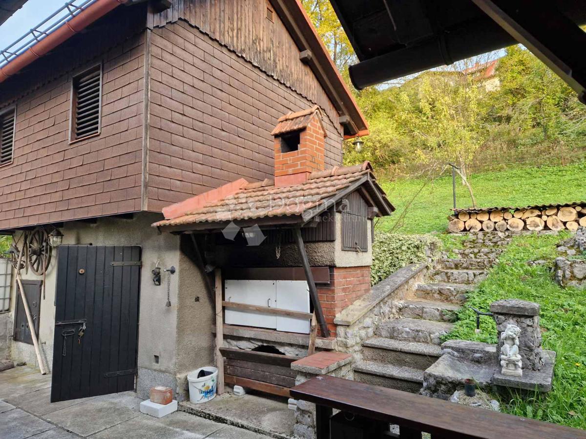 Casa Divjake, Skrad, 250m2