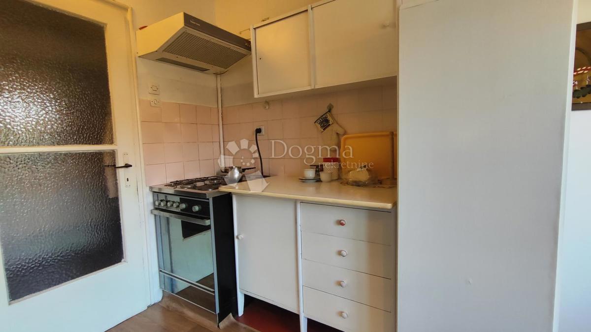 Allogio Pećine, Rijeka, 41m2