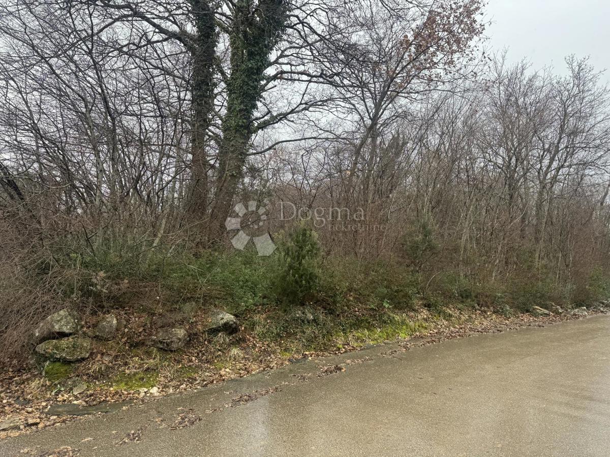 Terreno edificabile Risika, Vrbnik, 1.831m2